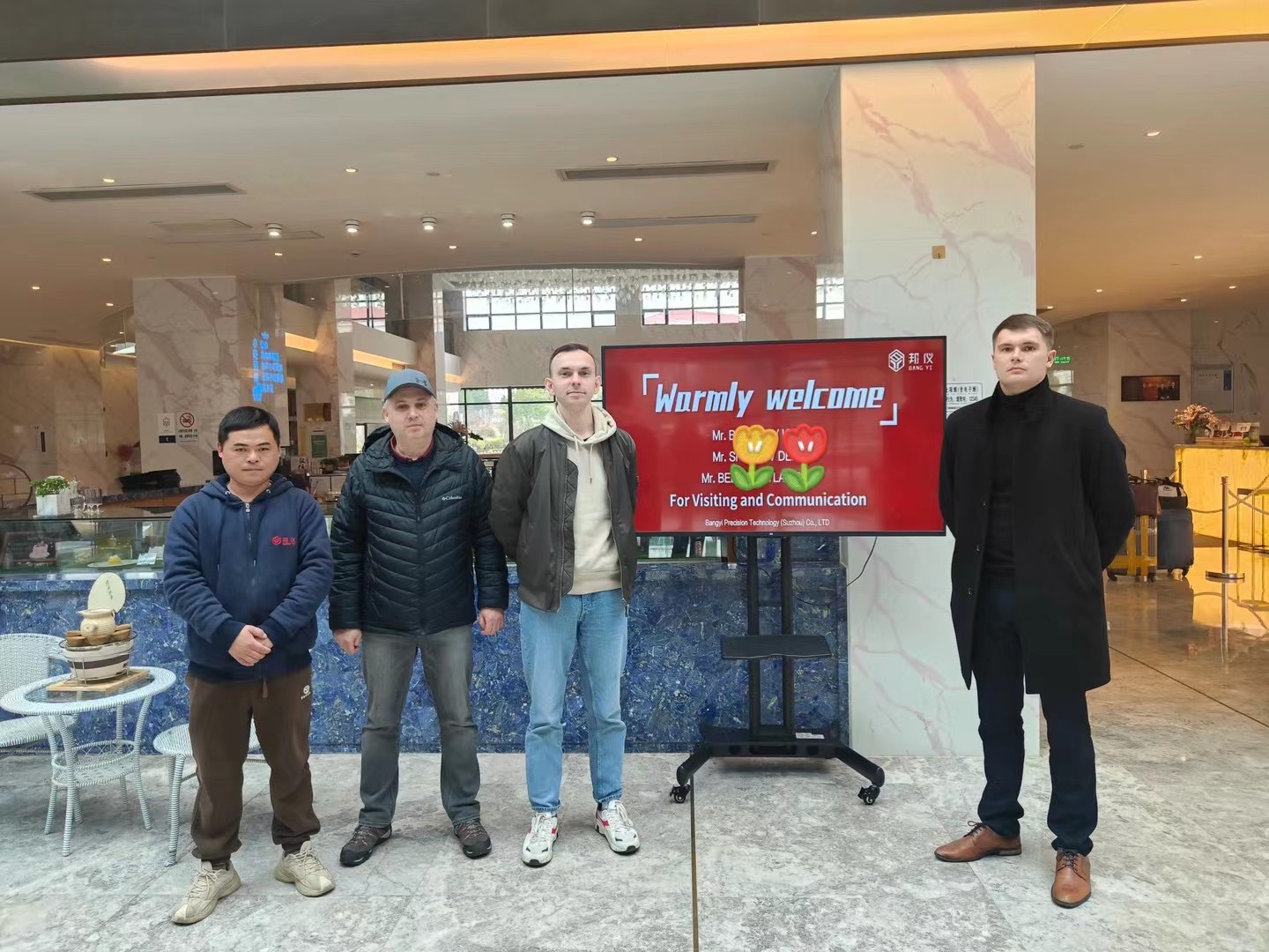 熱烈歡迎俄羅斯客戶到邦儀精密交流洽談合作！